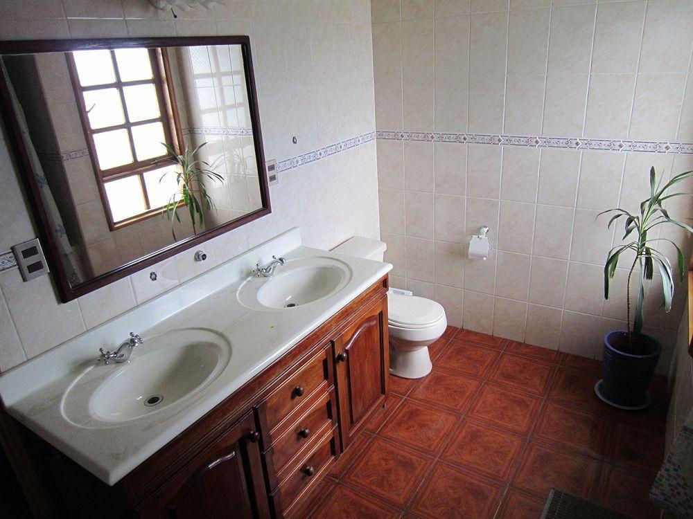 Hostal Torre De Babel كاسترو المظهر الخارجي الصورة